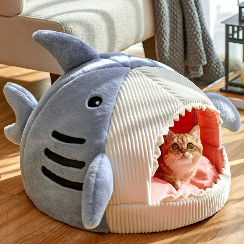 BiteRest The Shark Pet Bed